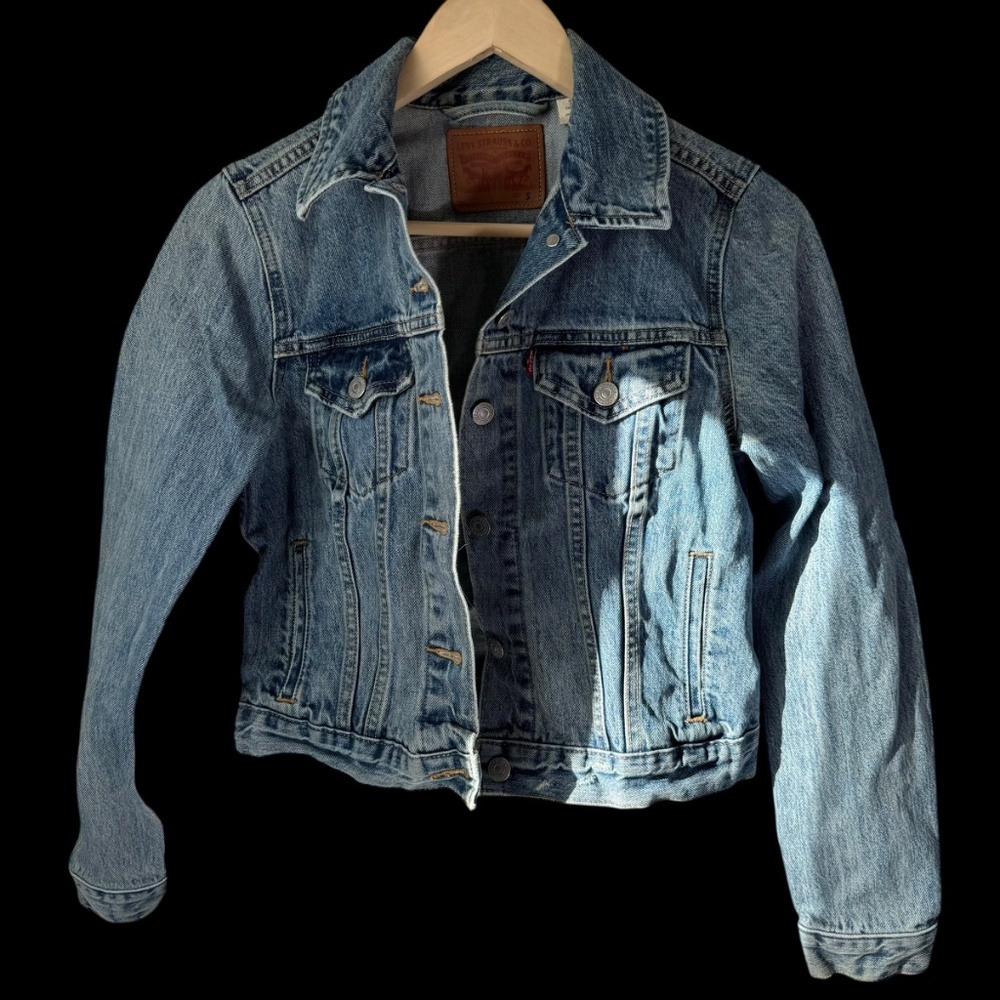Levi's Denim Trucker Jean Jacket Sz S‎